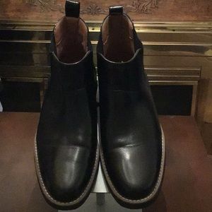 Preloved deer stags with memory foam boots size 9.5